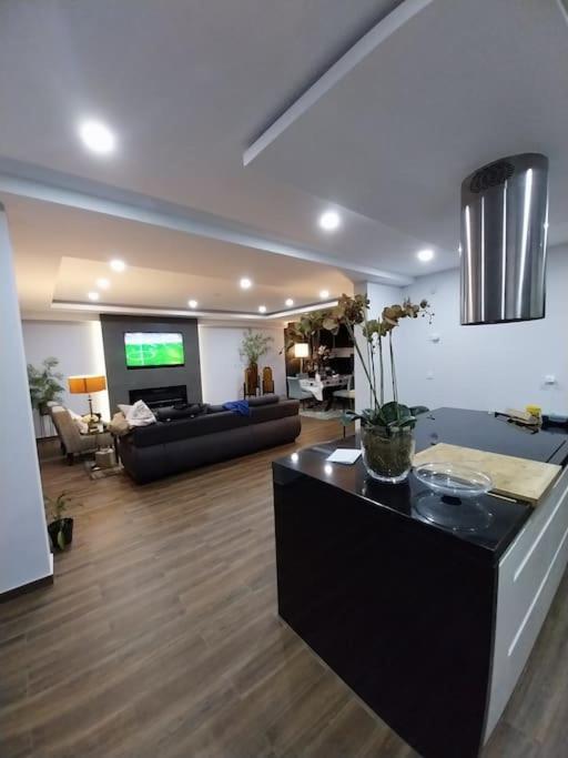 Valadares House Villa คอร์โฮโยส ภายนอก รูปภาพ