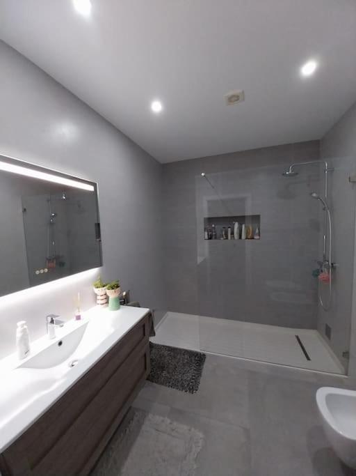 Valadares House Villa คอร์โฮโยส ภายนอก รูปภาพ