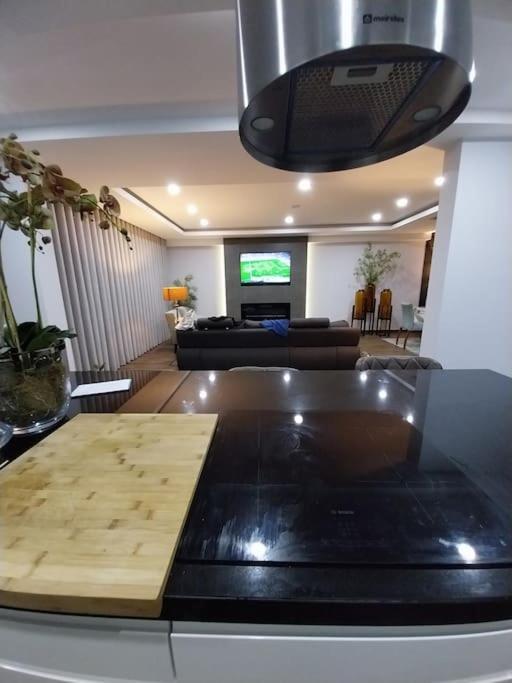 Valadares House Villa คอร์โฮโยส ภายนอก รูปภาพ